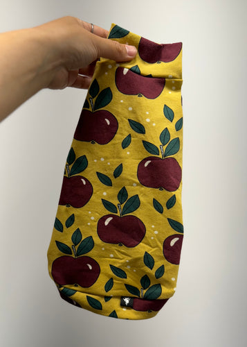 Kitten Turtleneck 16+ (4-5lb) - Apples READY TO SHIP