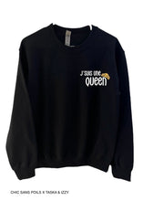 Load image into Gallery viewer, Crew neck noir HUMAIN - J&#39;suis une QUEEN