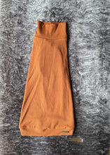 Load image into Gallery viewer, Bamboo Knit - Burnt Orange