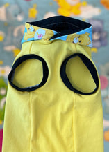 Load image into Gallery viewer, Camisole capuche - Calinou Jaune